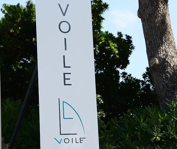 ホテル La Voile ボルム・レ・ミモザ