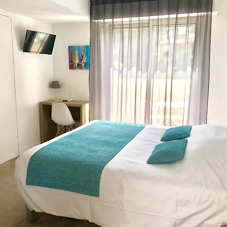 La Voile Hotel