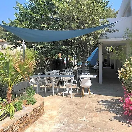La Voile Hotel