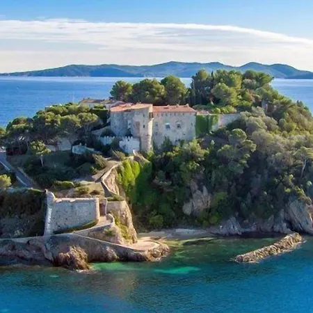 Hotel La Voile 3*